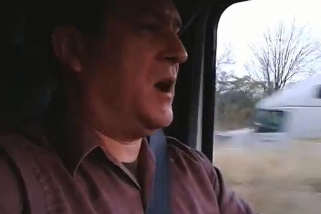 Поющий дальнобойщик взорвал интернет новым хитом о Путине