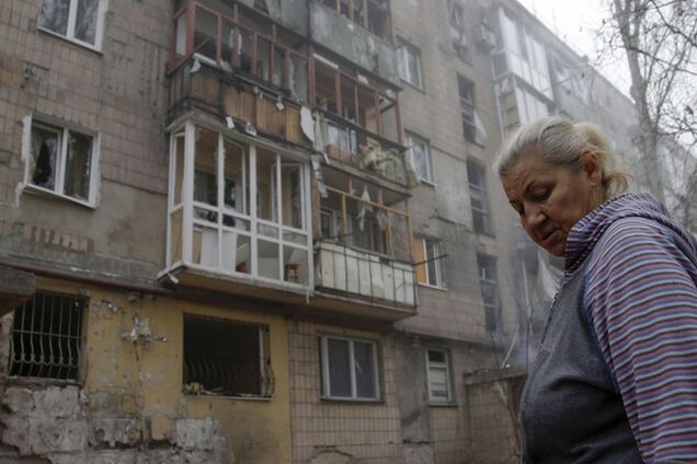 Террористы обстреляли жилые дома в пяти населенных пунктах Луганщины