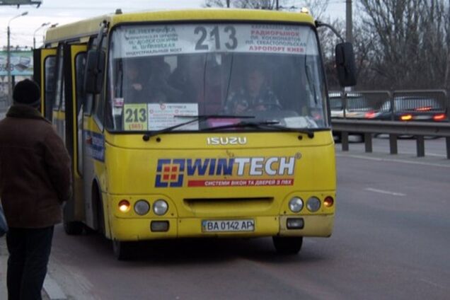 В Киеве из-за появившейся конкуренции в некоторых маршрутках подешевел проезд