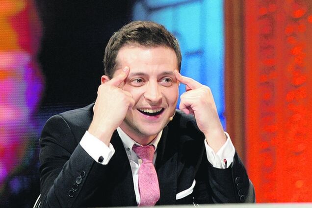 Зеленский работает в офисе и даже не знал, что его 'избили'