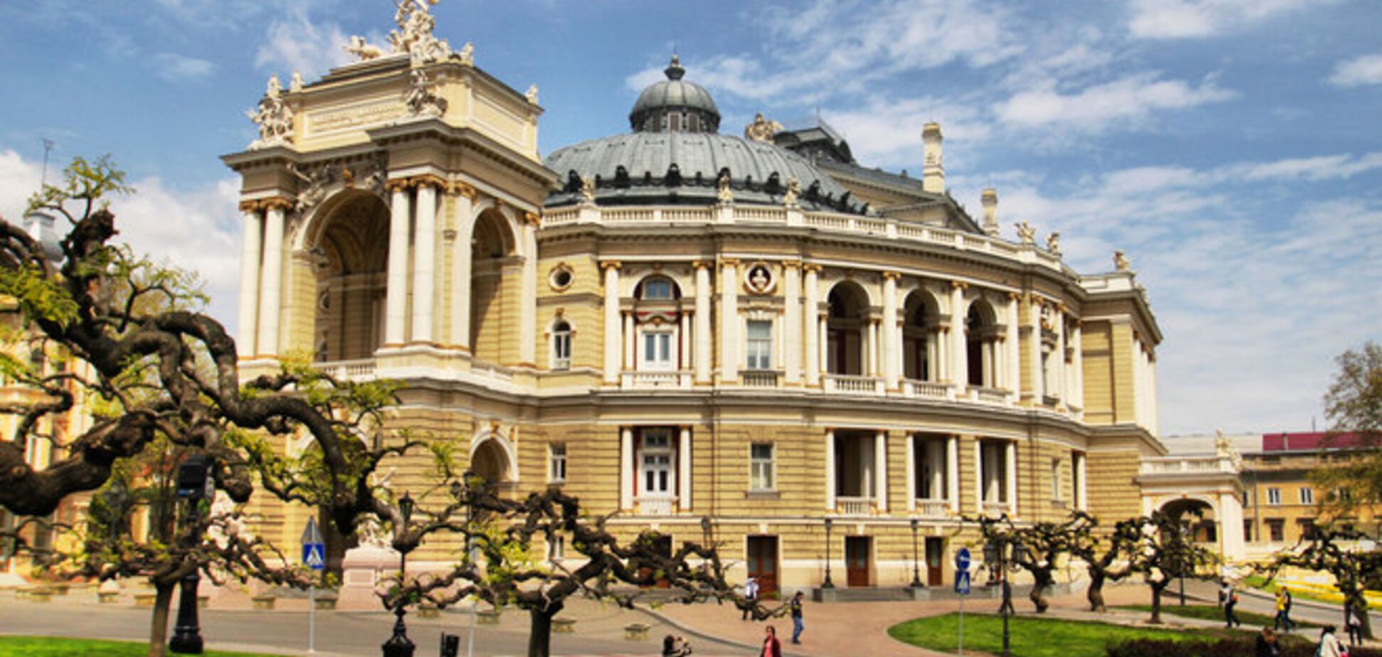 Кто крышует незаконное строительство