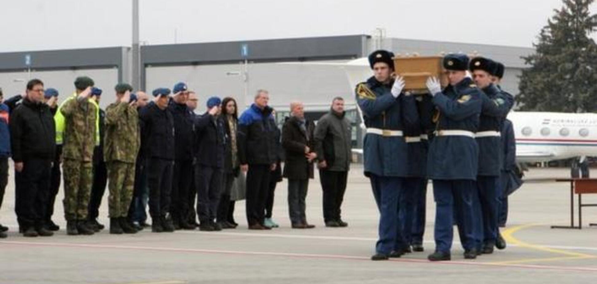 Из Харькова в Нидерланды отправили контейнеры с останками жертв крушения Boeing-777