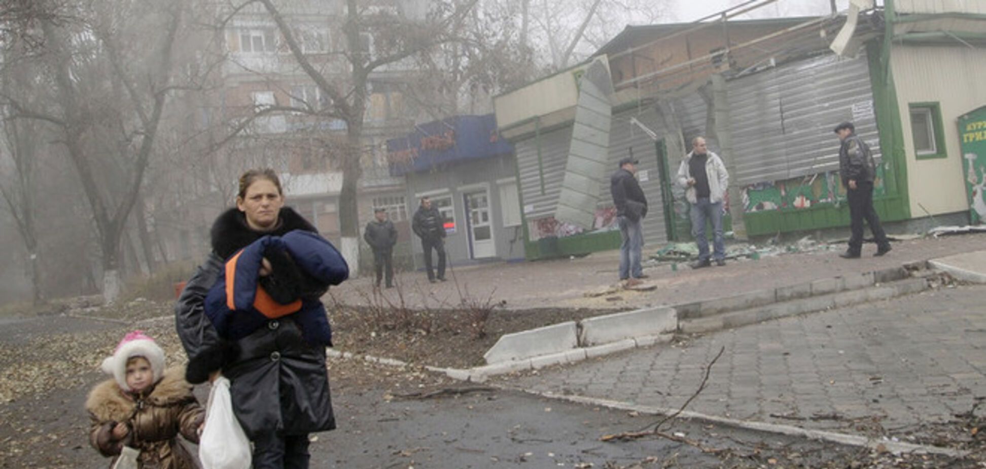 Террористы 1,5 часа били из артиллерии по жителям Тоненького, Орловки и Песок