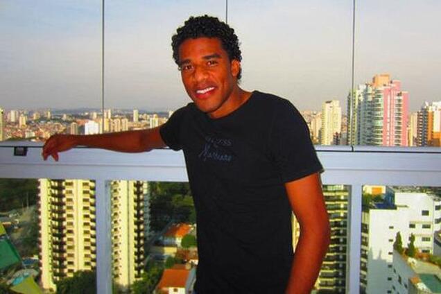 Бразилец 'Динамо' в прямом эфире спел гимн Украины