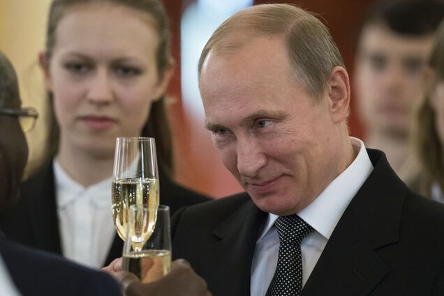 Рейтинг Путина упал во второй раз с начала аннексии Крыма