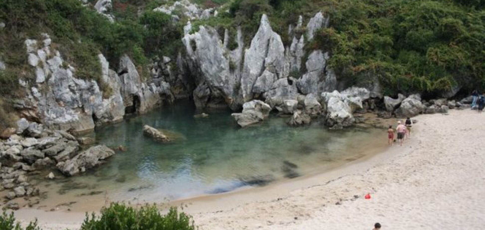 Самый странный и загадочный пляж в мире