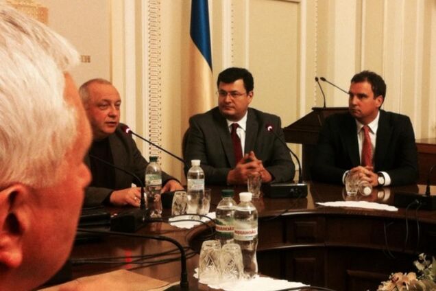 На вечернем заседании БПП ожидают Порошенко