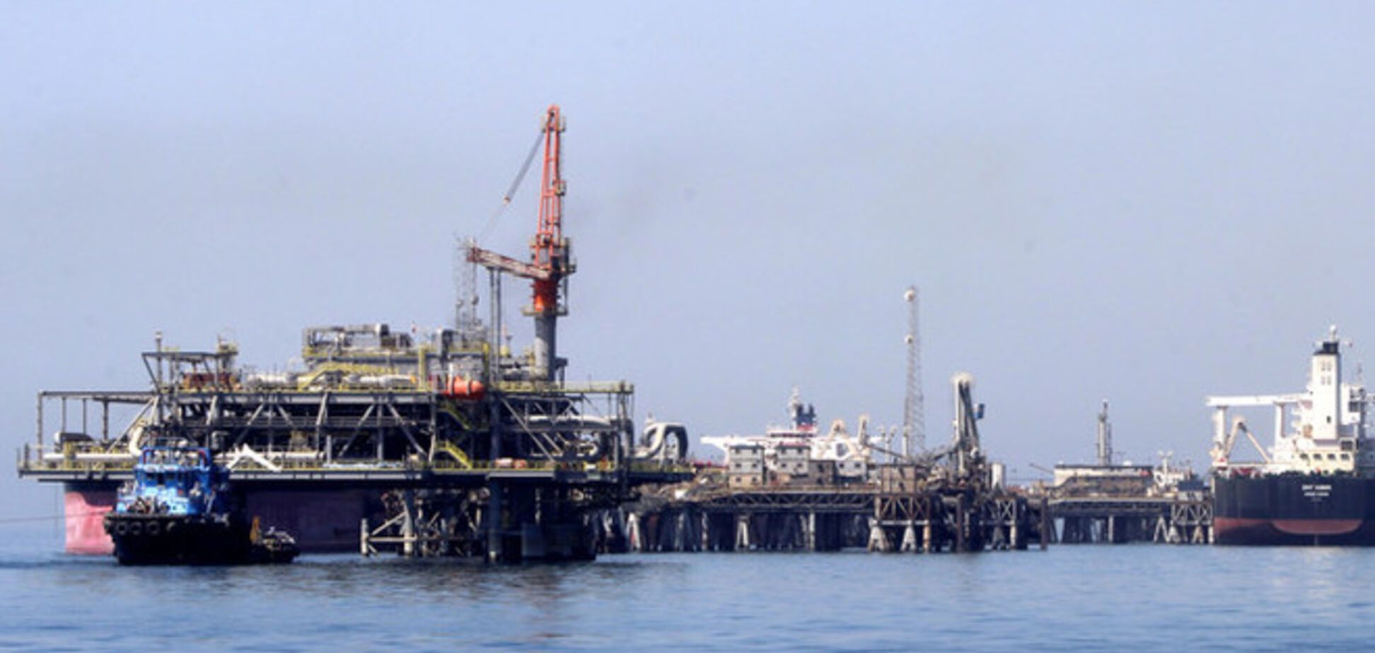 Заявление Ирана об увеличении добычи обвалило цены на нефть