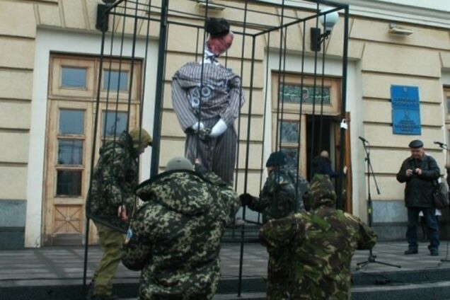 В Запорожье обстреляли горсовет