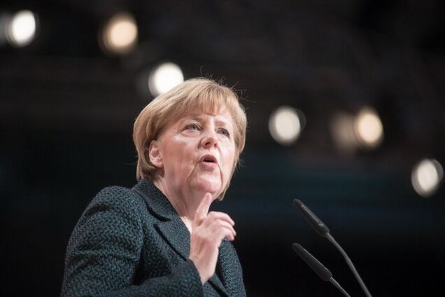 Меркель назвала санкции против агрессии России неизбежной мерой