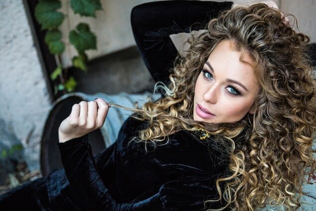 Яне Соломко разрешили разбить люстру за $300 тысяч