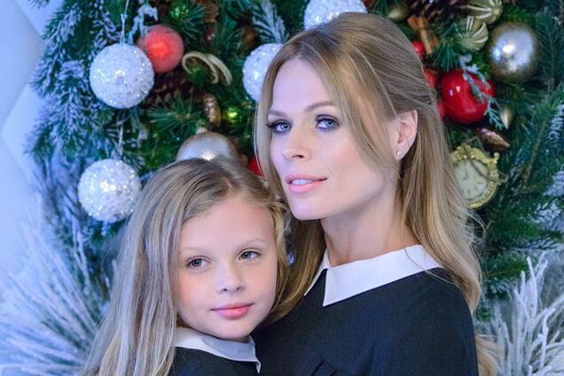 Ольга Фреймут снялась с дочкой в фотосессии и рассказала, как ее изменил уходящий год