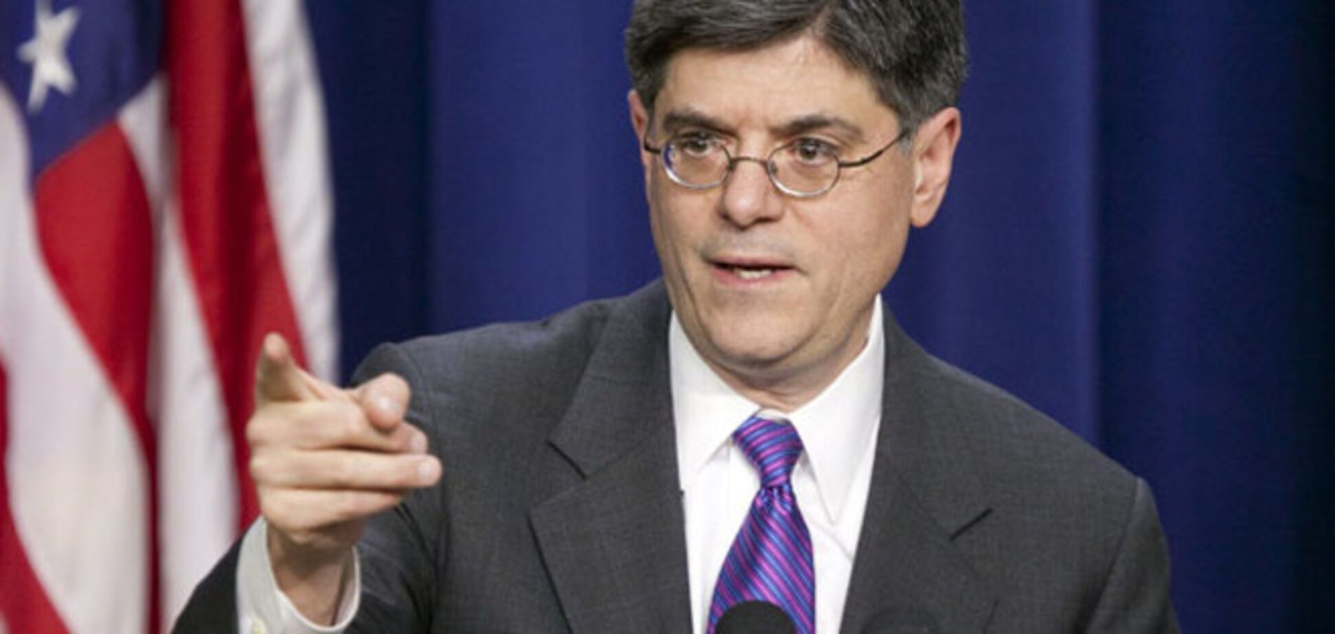 Глава Минфина США рассказал о 'двойном ударе' по экономике России