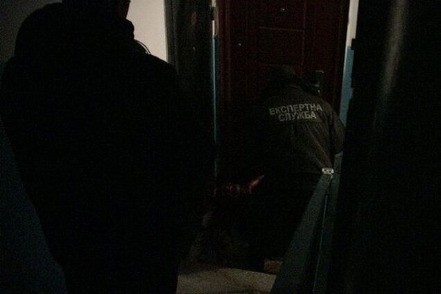 В доме на бульваре Леси Украинки жестоко зарезали человека