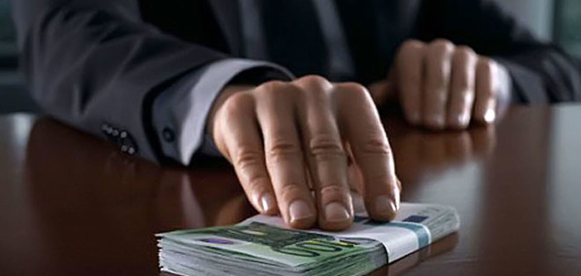 Начальник военного лицея им. Богуна сел в тюрьму за взятку в $5 тысяч