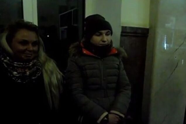 В Виннице Правый сектор задержал сотрудниц LifeNews и сдал их милиции