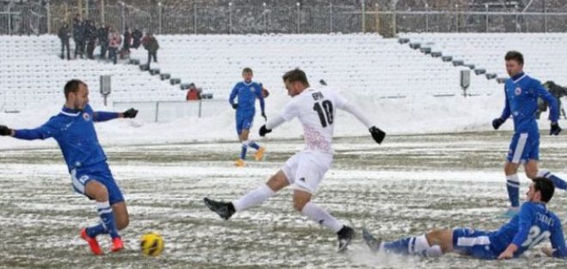 Куда переносить зимний футбол в Украине