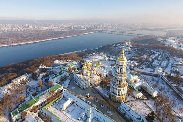 Захватывает дух! В сети появились фото зимнего Киева с высоты птичьего полета