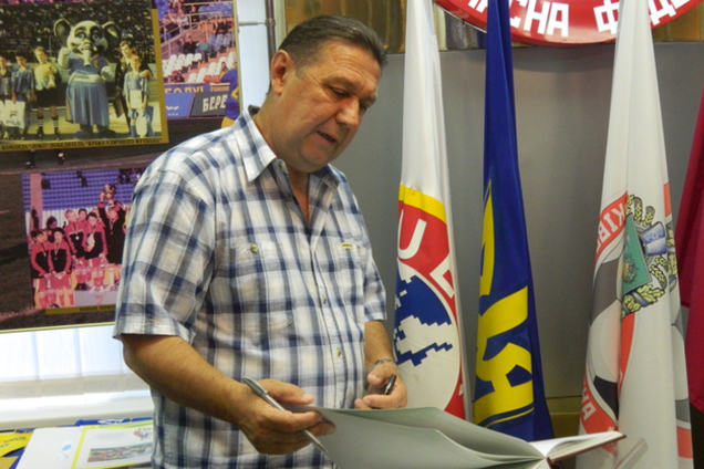 Восемь Федераций Украины показали 'красную карточку' Конькову