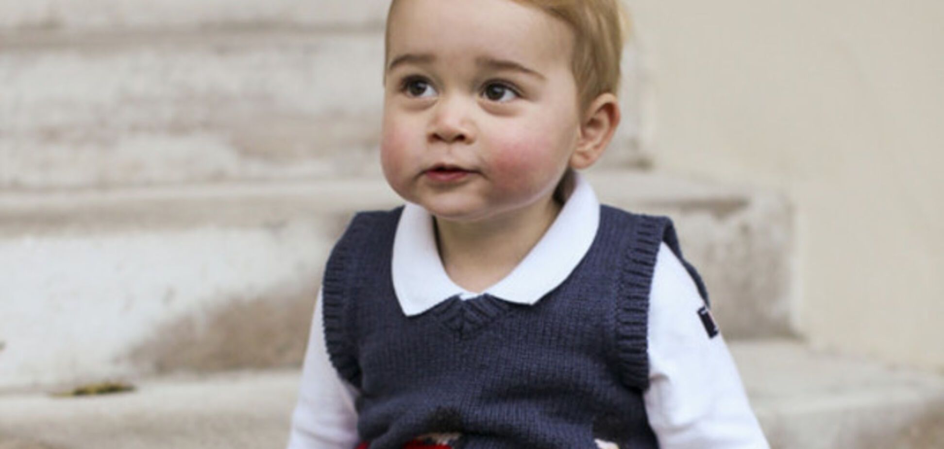 Кейт и Уильям опубликовали новые фото принца Джорджа