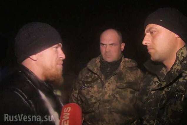 Украинский офицер пожал граблю Моторолле