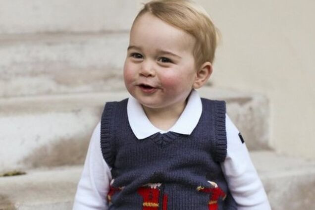 Принц Уильям и Кейт Миддлтон устроили сыну рождественскую фотосессию