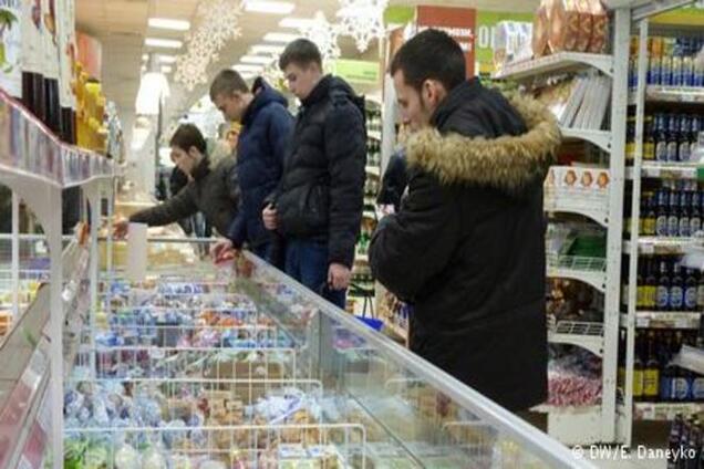 Мораторий на рост цен в Беларуси: подарок в кредит?