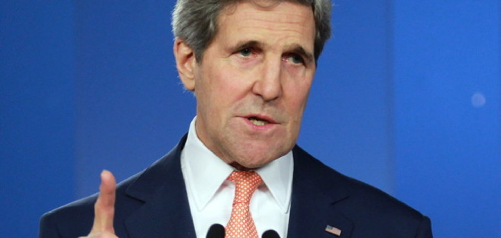 Весь мир следит за курсом российского рубля - Керри