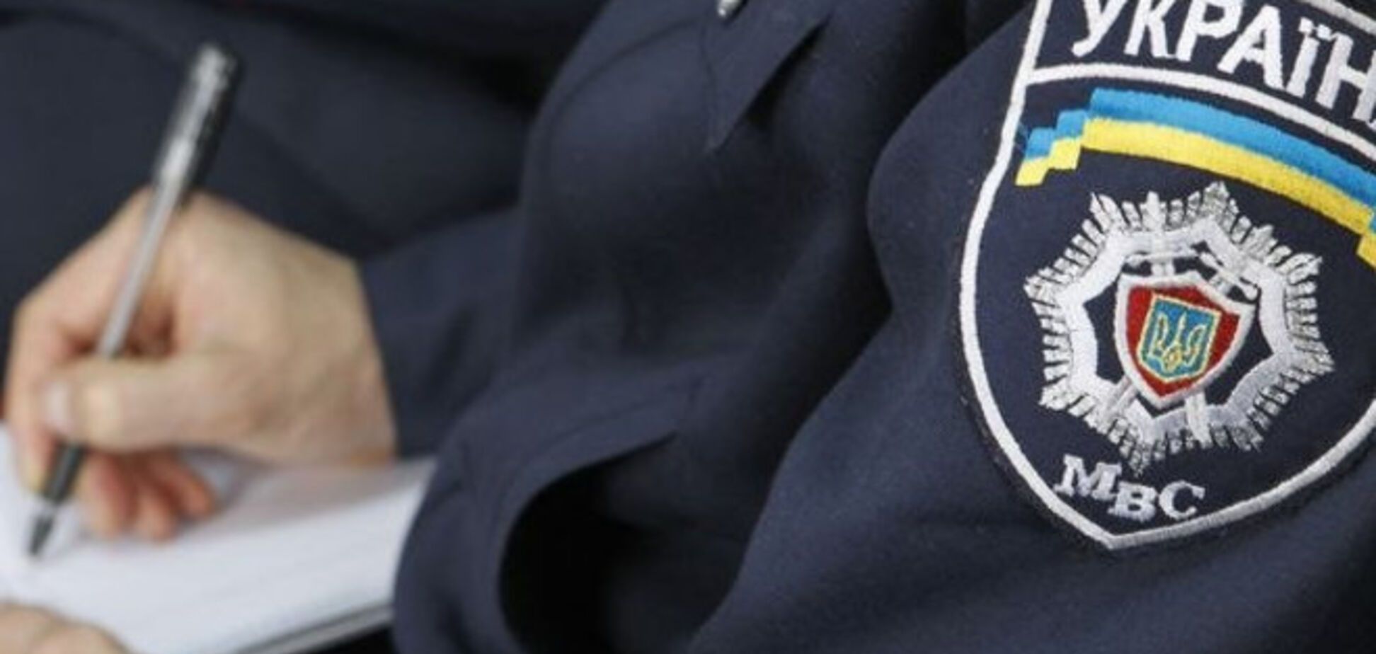 Избитый хулиганом депутат обратился в милицию за помощью