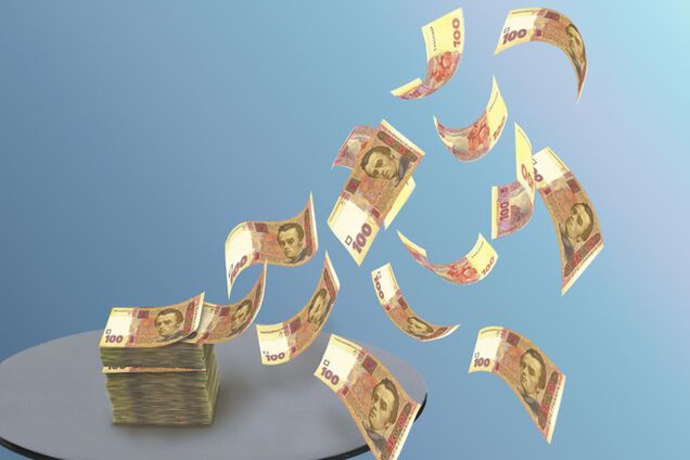 Эксперт дал прогноз, на сколько может упасть гривня