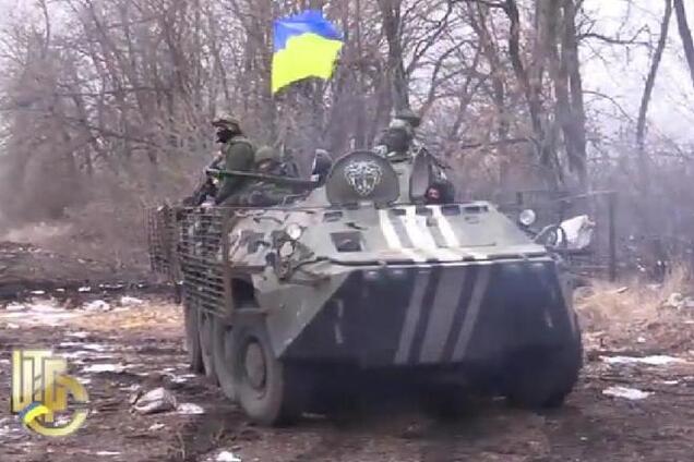 Видео с передовой: бойцы АТО не подпускают террористов и не поддаются на провокации
