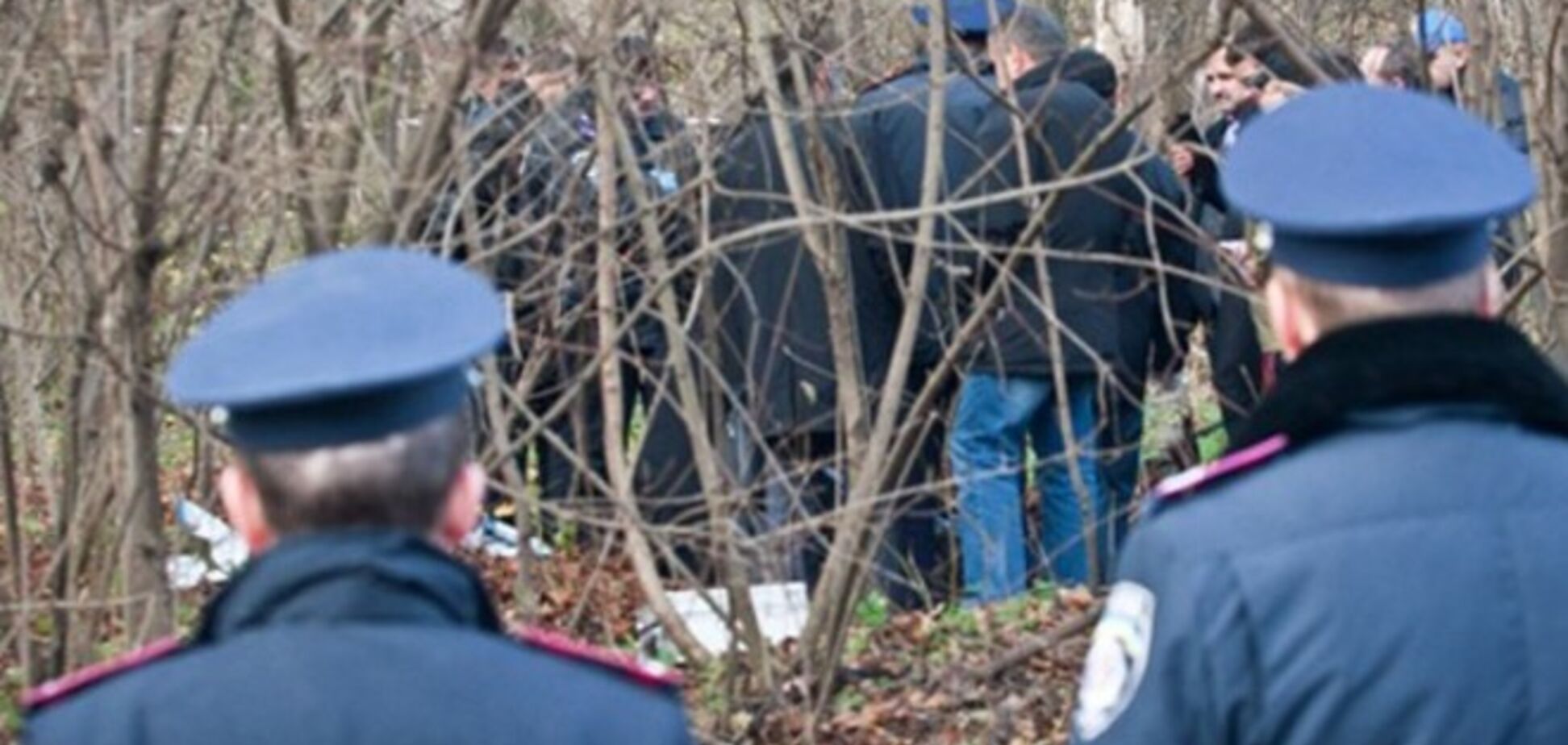 Кровавая драма на Прикарпатье: женщина застрелила в лесу мужа и троих детей, а потом покончила с собой