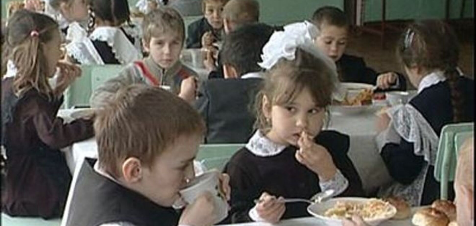 В украинских школах нет денег на бесплатное питание