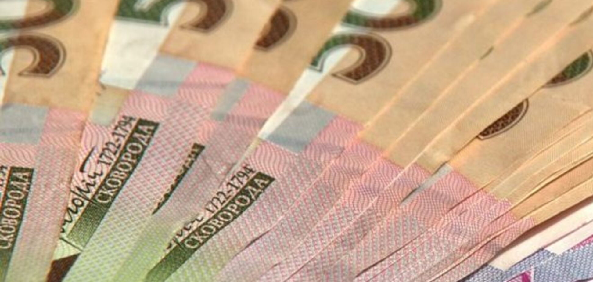 Гривня на межбанке выросла еще на 25 копеек