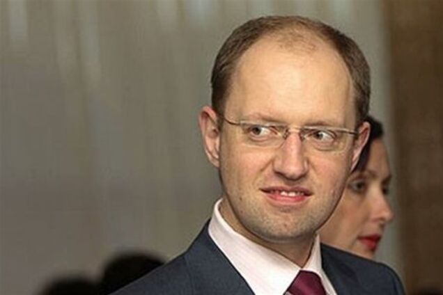 Правительство Яценюка проводит 'антинародную' политику - эксперт
