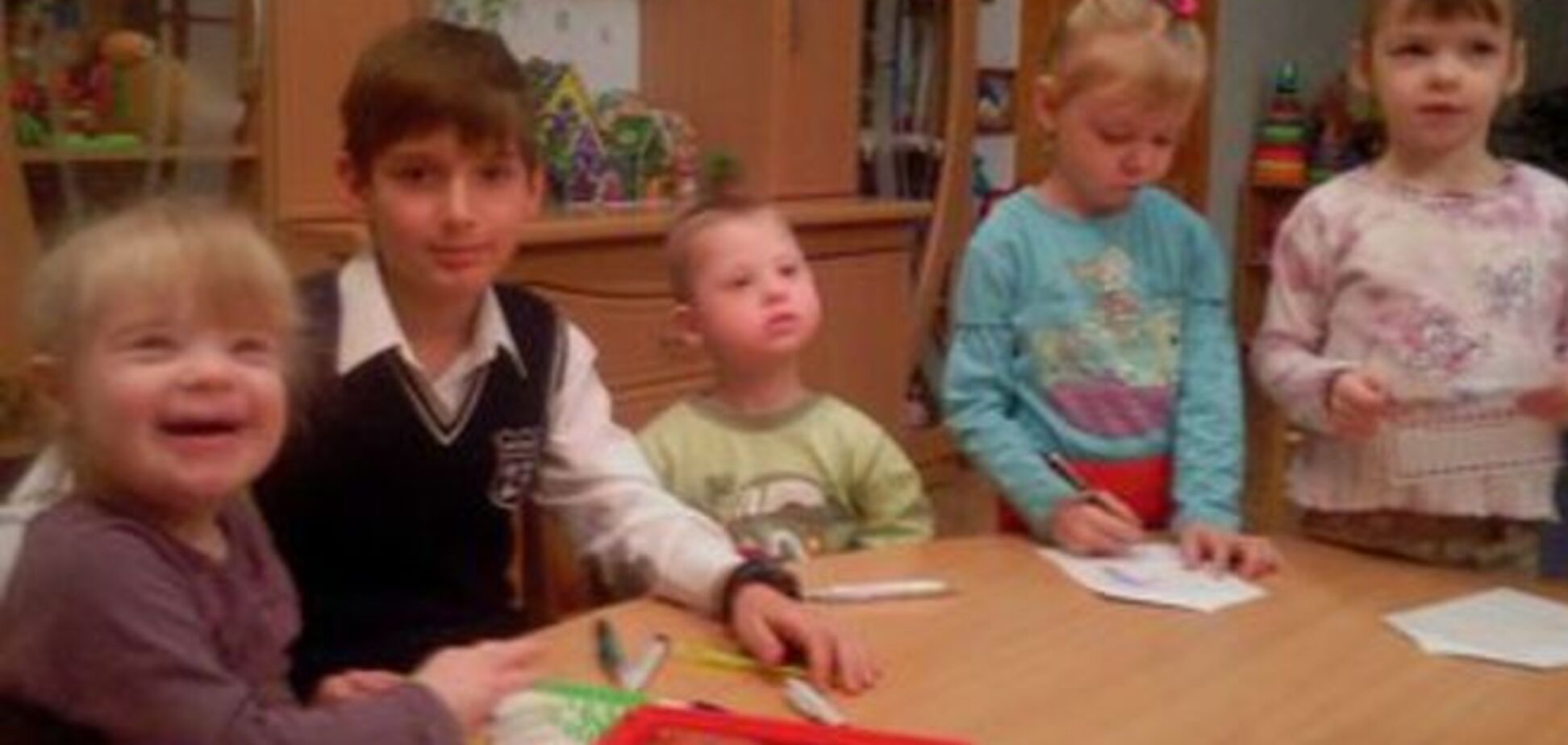 12-летний волонтер из Днепропетровска помогает детям-сиротам