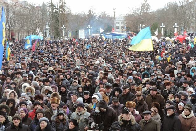 Вече Майдана заставит новых министров отчитаться на старте работы