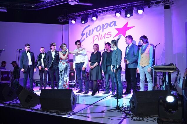 Звезды оторвались на вечеринке в честь 20-летия радио 'Европа Плюс'