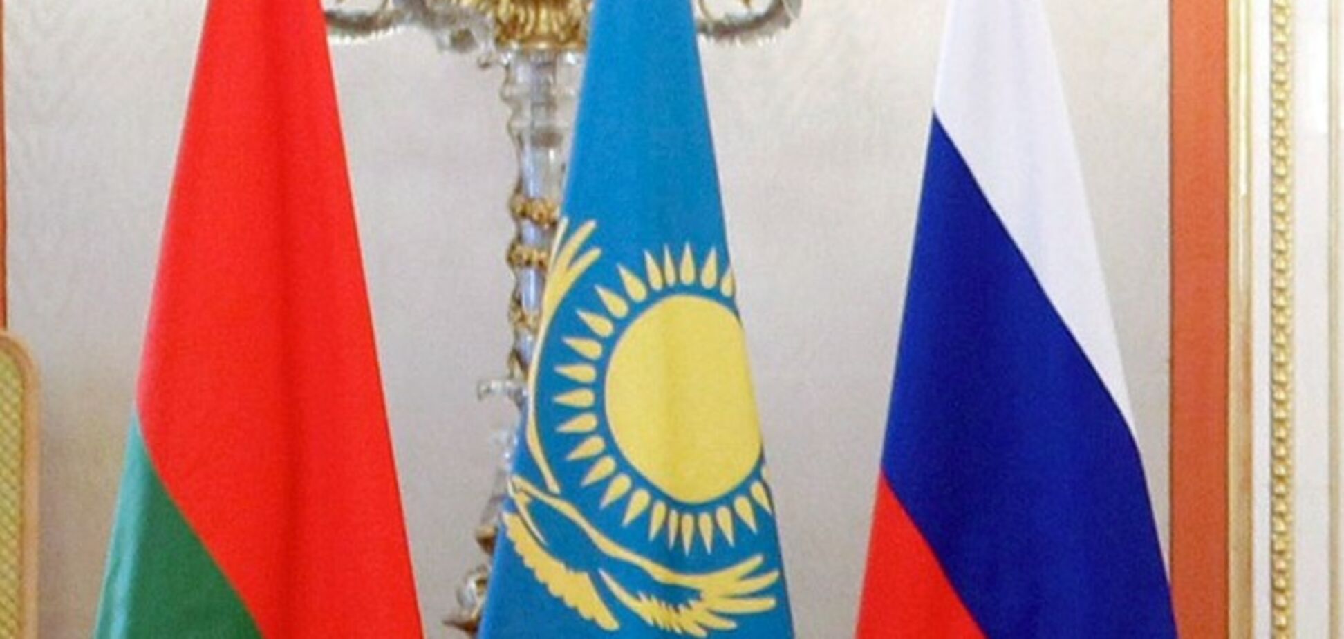 Кыргызстан передумал вступать в Евразийский экономический союз 