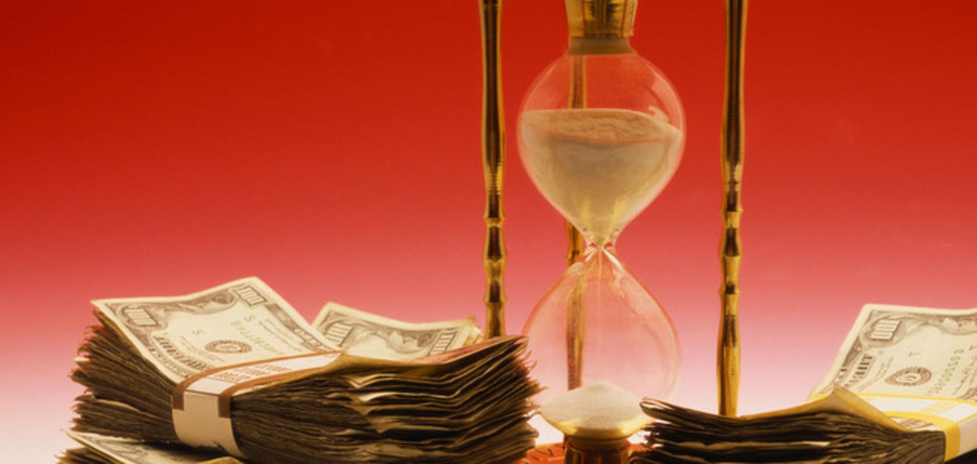 Украине в следующем году нужно погасить внешних долгов на сумму 58 млрд. долл.