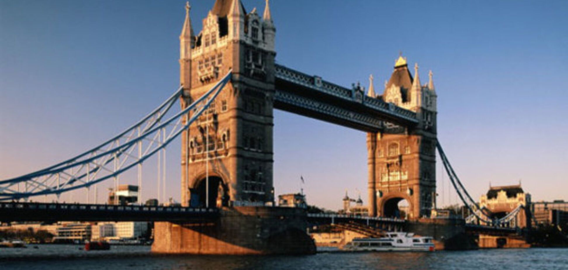 Российские богачи массово начали уезжать в Британию - Financial Times