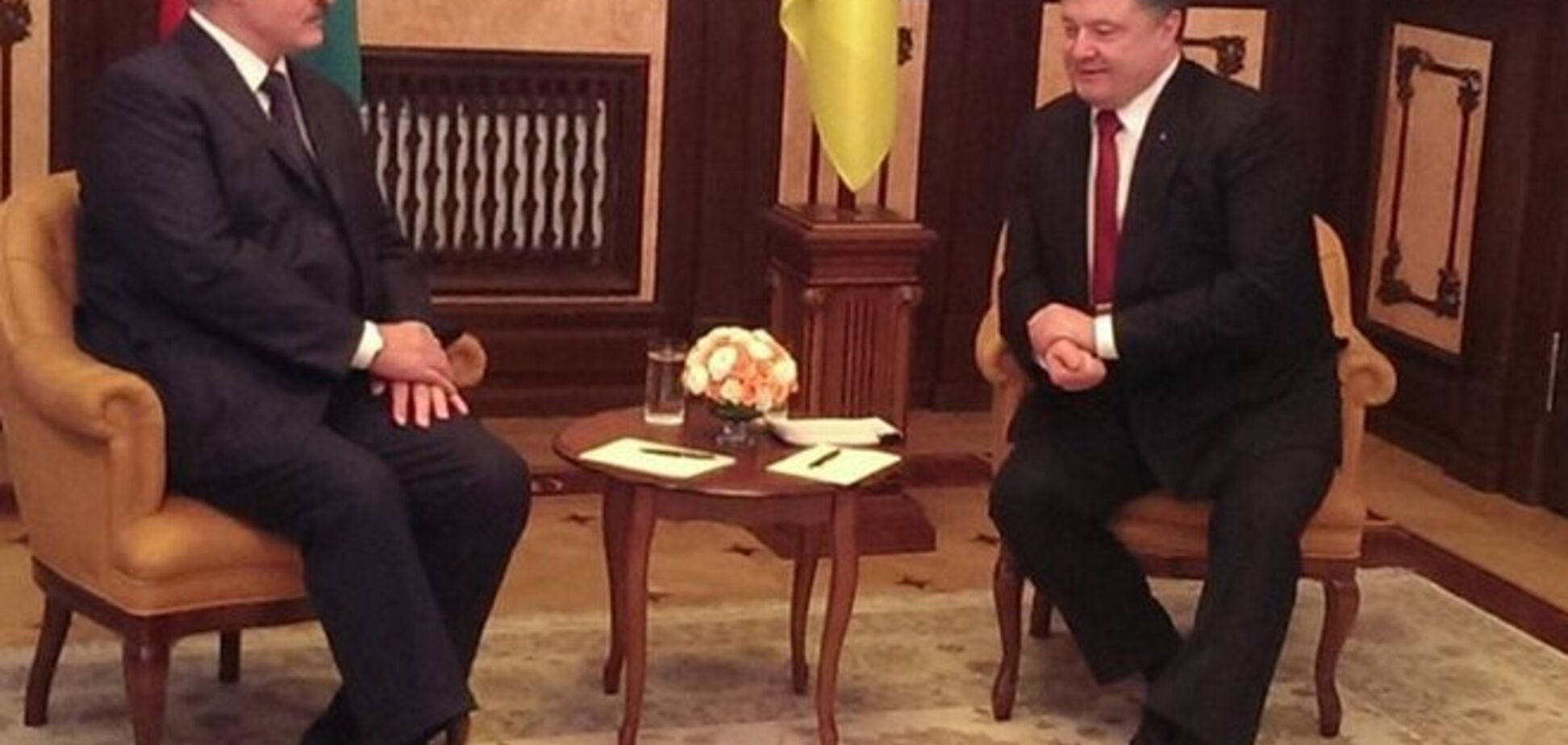 Лукашенко - Порошенко: мы тебе за сутки сделаем все, что ты попросишь