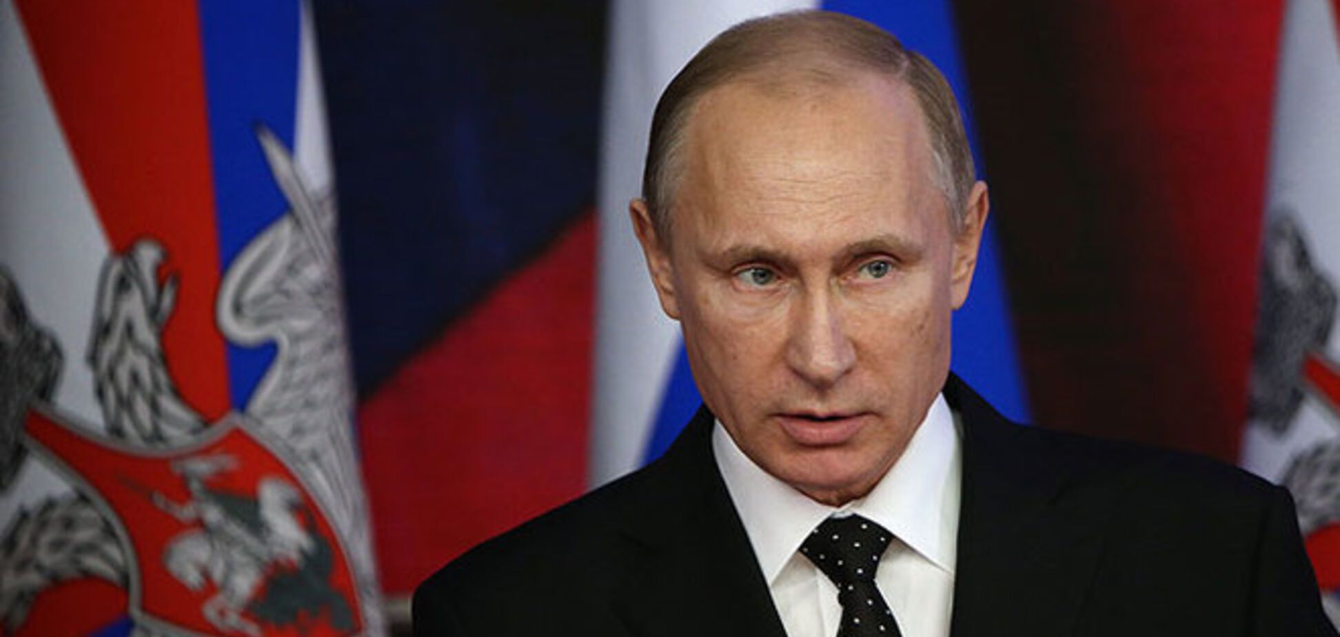 В России высмеяли шпиономанию Путина: оказывается, это иностранные спецслужбы повышают цены и налоги