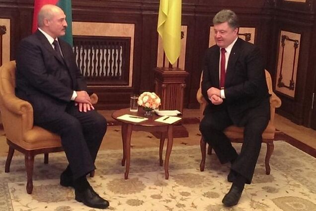 Порошенко поблагодарил Лукашенко за жесткую позицию в украинско-российском конфликте