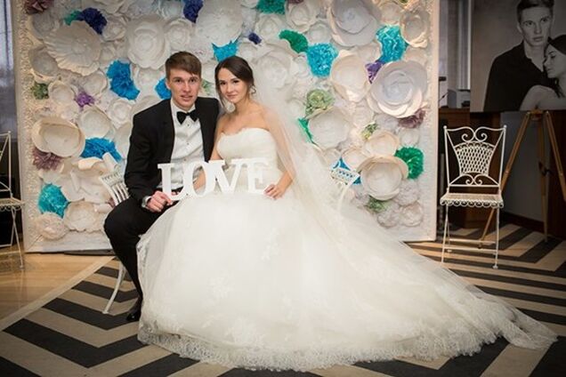 Появилось фото с красивой свадьбы футболиста 'Динамо' Сидорчука