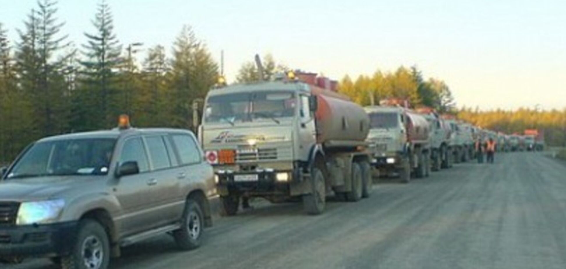 16 бензовозов прибыло в Украину в составе российского 'гумконвоя' - ОБСЕ