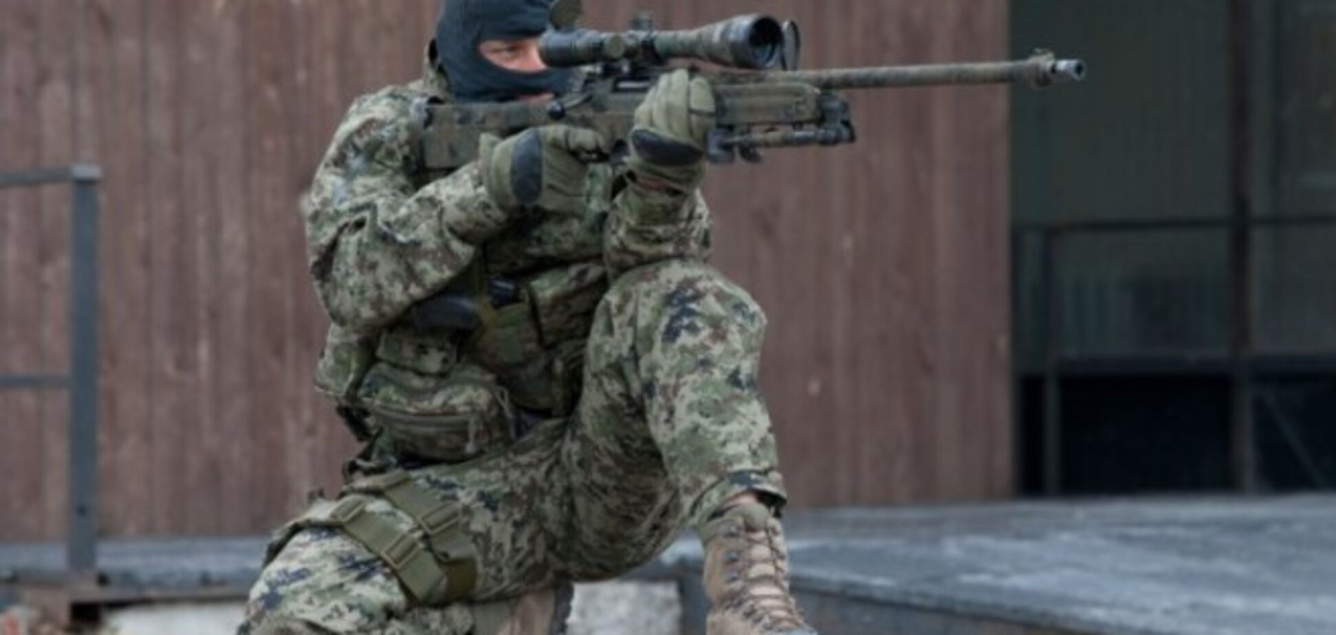 Снайпер террористов едва не застрелил ребенка в Станице Луганской - СМИ