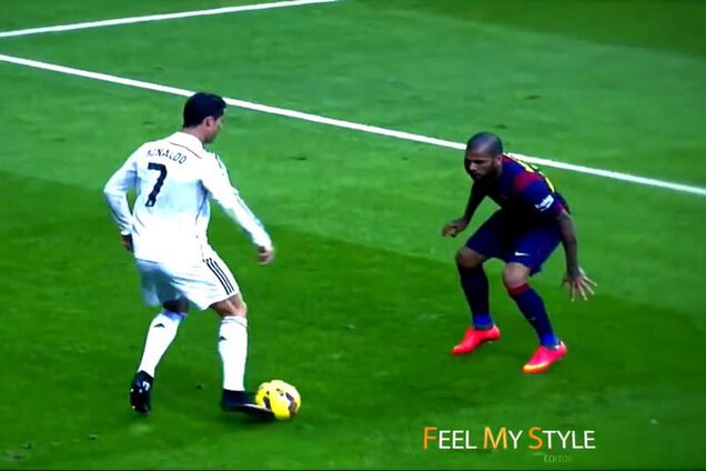 Видео лучших футбольных финтов и трюков стало хитом в интернете