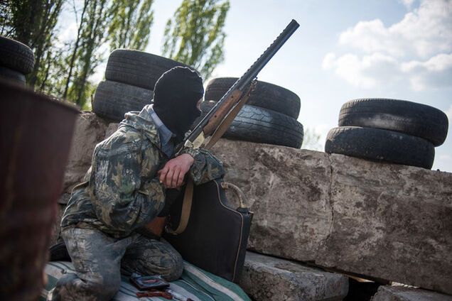 Террористы обстреляли бойцов 'Азова' под Мариуполем