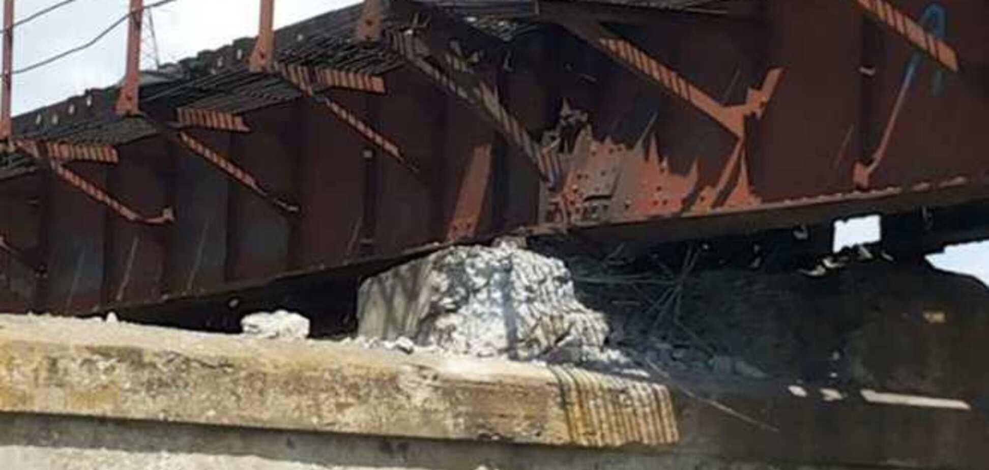 В МВД взрыв моста в Мариуполе назвали терактом
